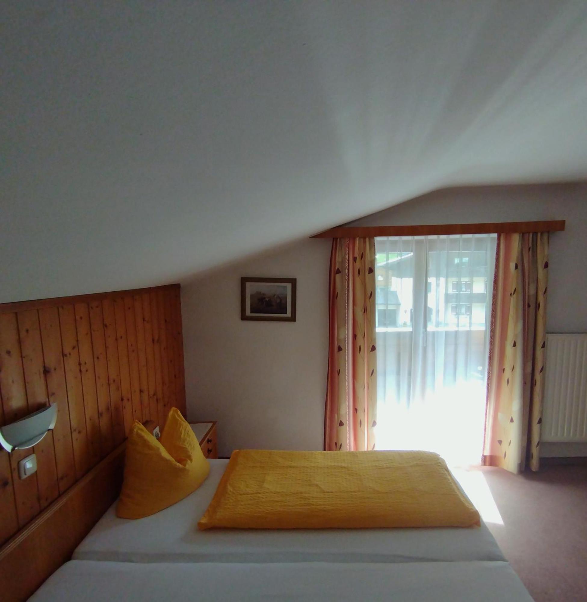 Pension Andrea Fusch an der Grossglocknerstrasse Luaran gambar